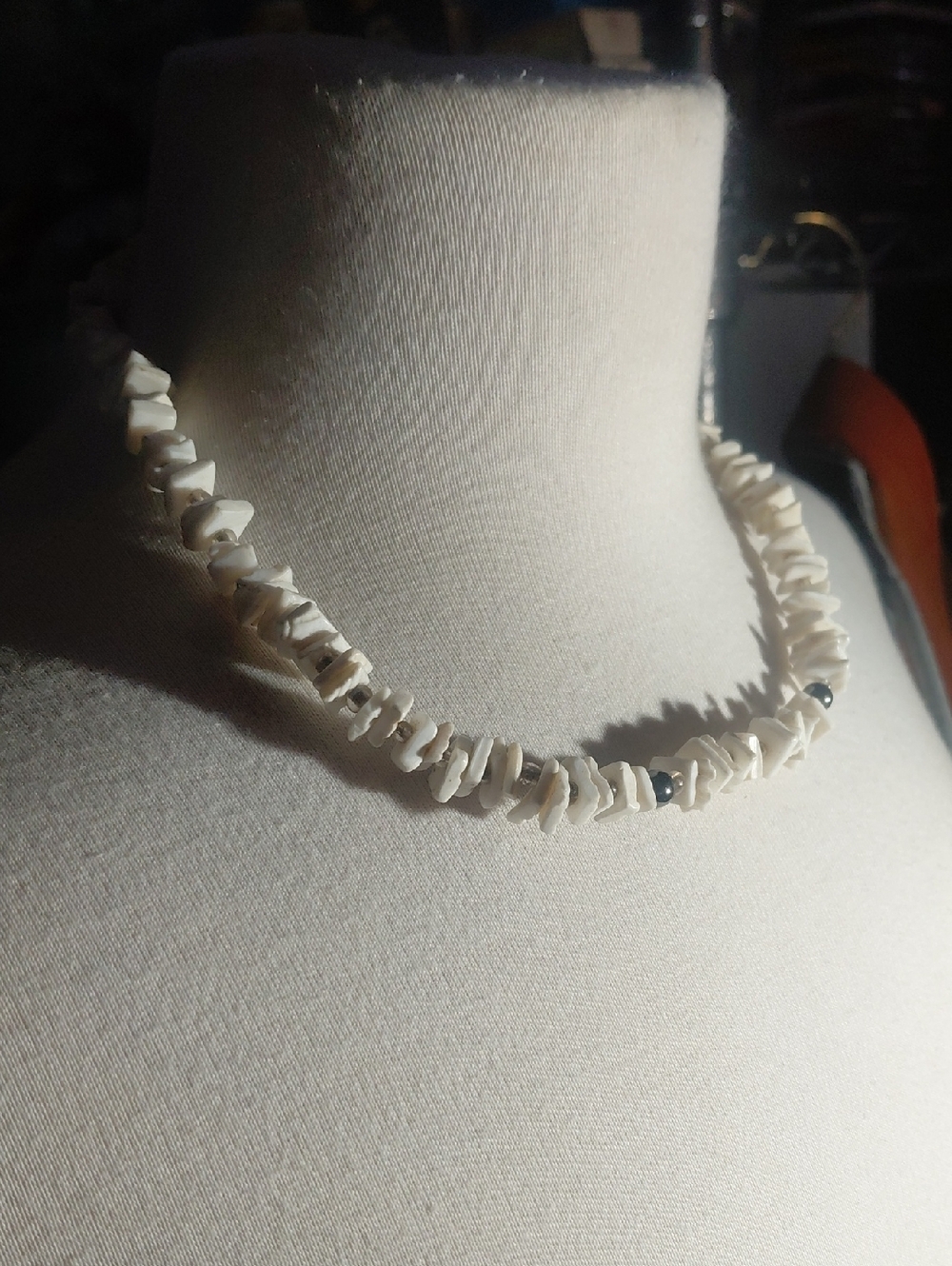 Pola shell necklace